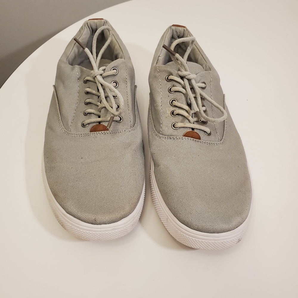 Kenneth Cole Unlisted "Camp fire" Canvas Shoes